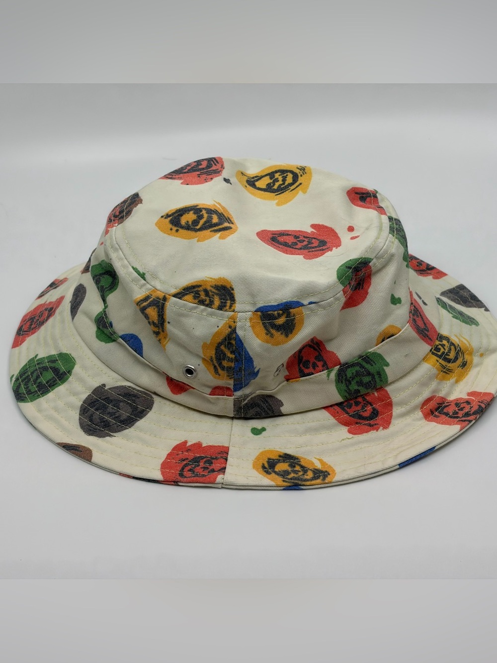 Vissla lost souls bucket hat